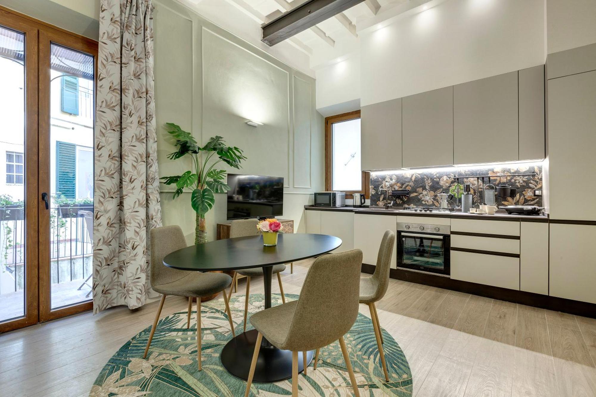 Tamara & Clotilde Apartments By Mamo Florens Exteriör bild